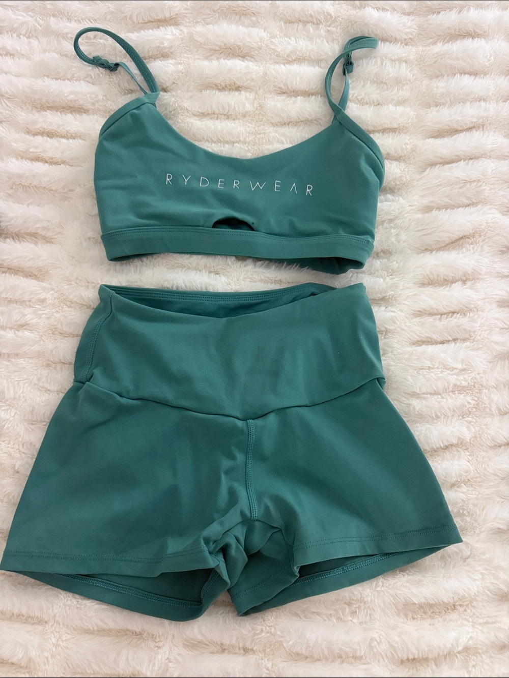 Ryderwear Teal Green Seamless Sports Bra & High-Waist Shorts Set